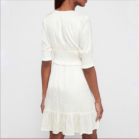 🍓NWT Express Fit And Flare Dress - Picture 2 of 13